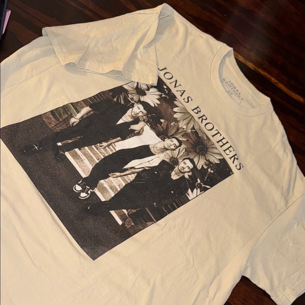 Jonas Brothers Graphic T-Shirt - Cream